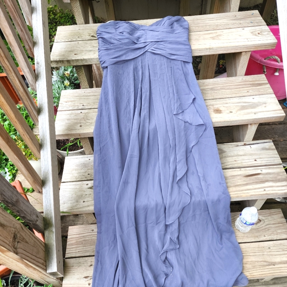 Beautiful strapless prom dress.